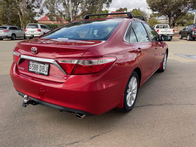 2016 Toyota Camry Atara S - Image 5