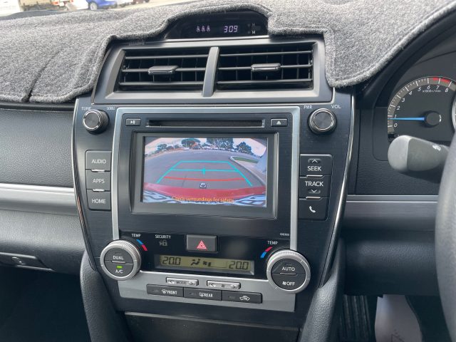 2016 Toyota Camry Atara S - Image 15