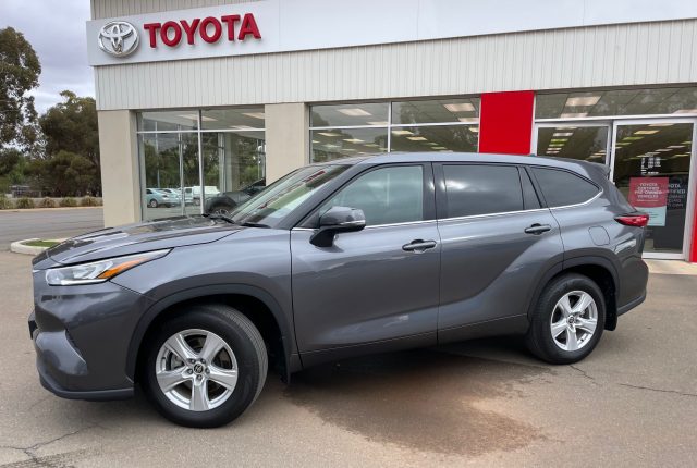 2022 Toyota Kluger GX 3.5 V6 - Image 2