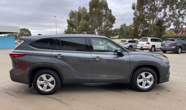 2022 Toyota Kluger GX 3.5 V6 - Image 7
