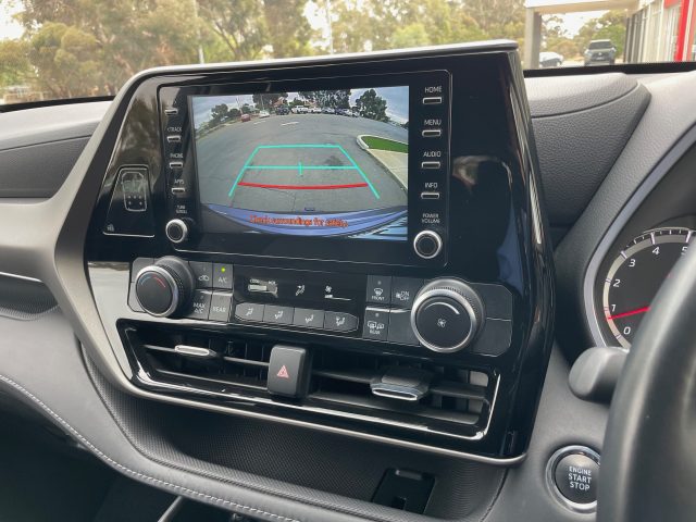 2022 Toyota Kluger GX 3.5 V6 - Image 11