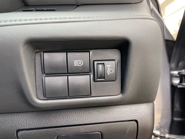 2022 Toyota Kluger GX 3.5 V6 - Image 13