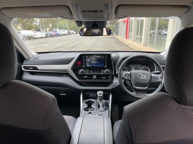 2022 Toyota Kluger GX 3.5 V6 - Image 16