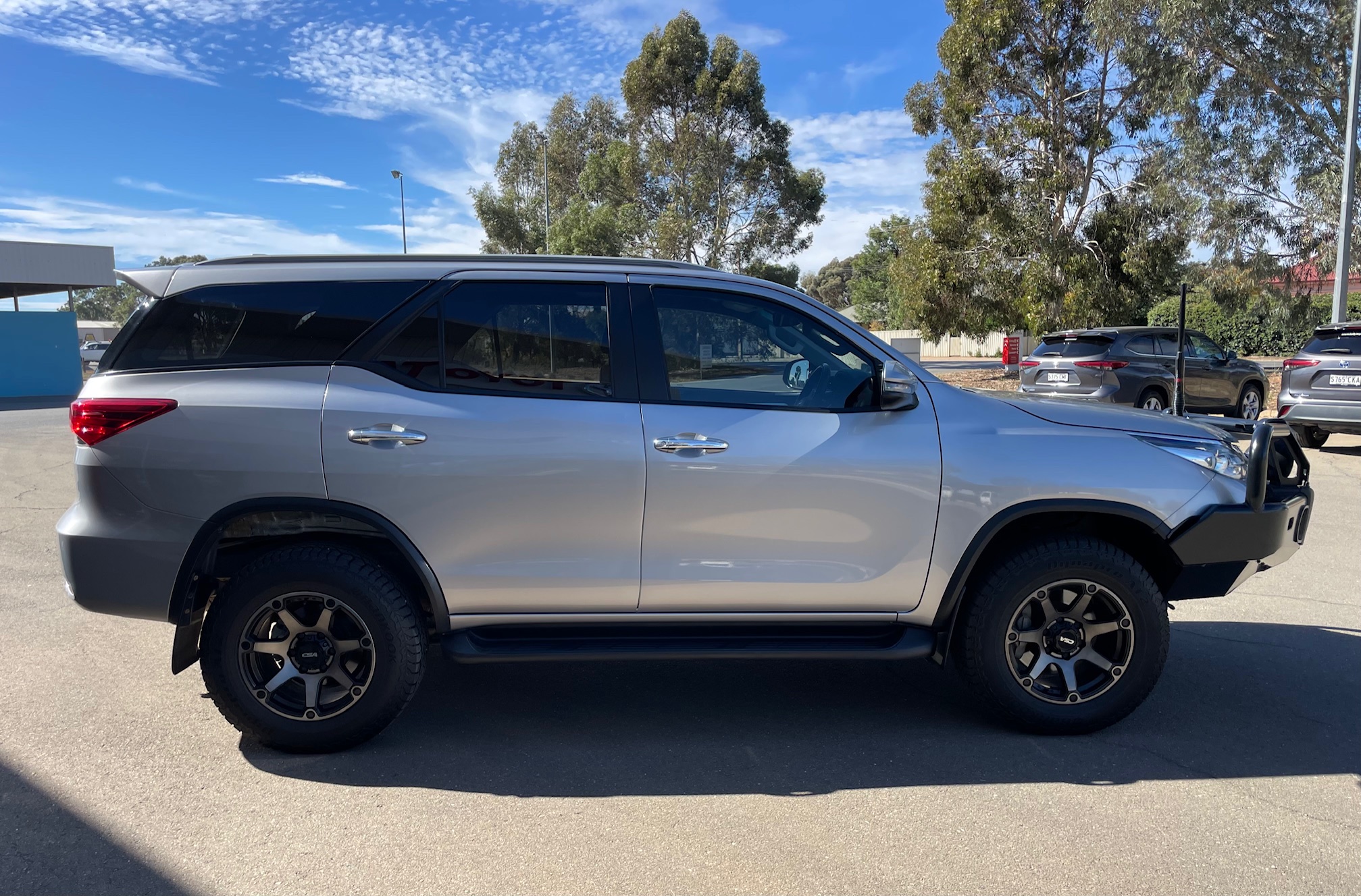 2019 Toyota Fortuner GXL - Image 7