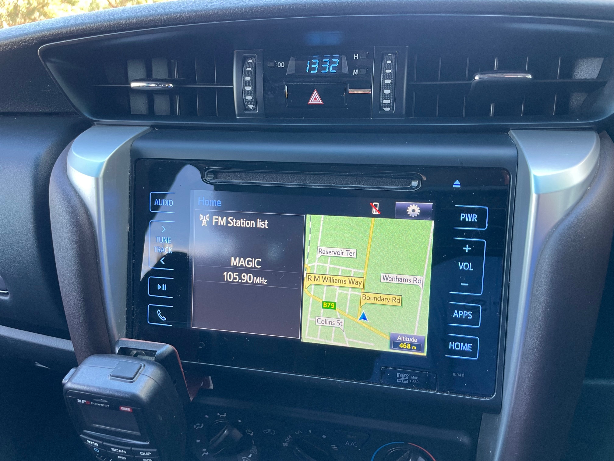 2019 Toyota Fortuner GXL - Image 11