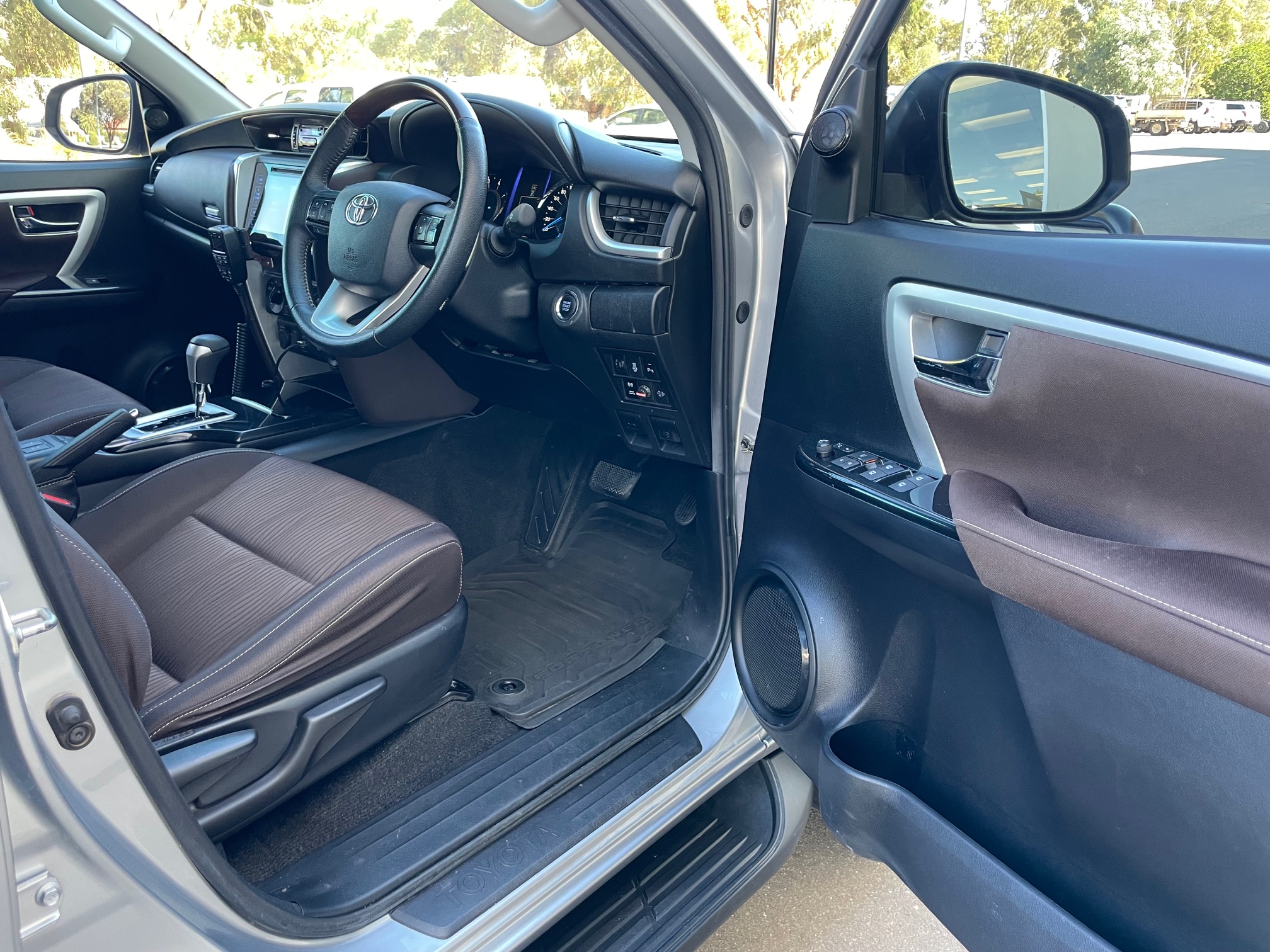2019 Toyota Fortuner GXL - Image 15