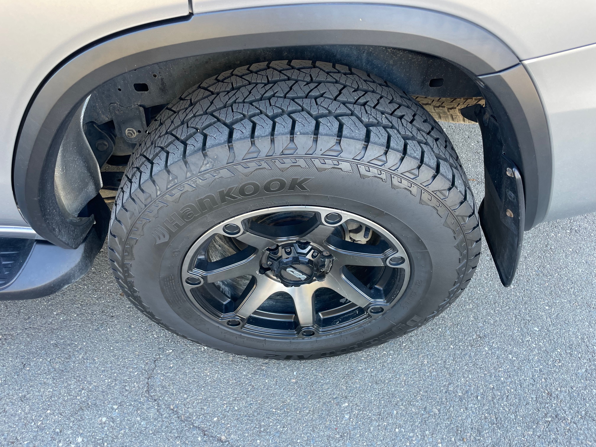 2019 Toyota Fortuner GXL - Image 25