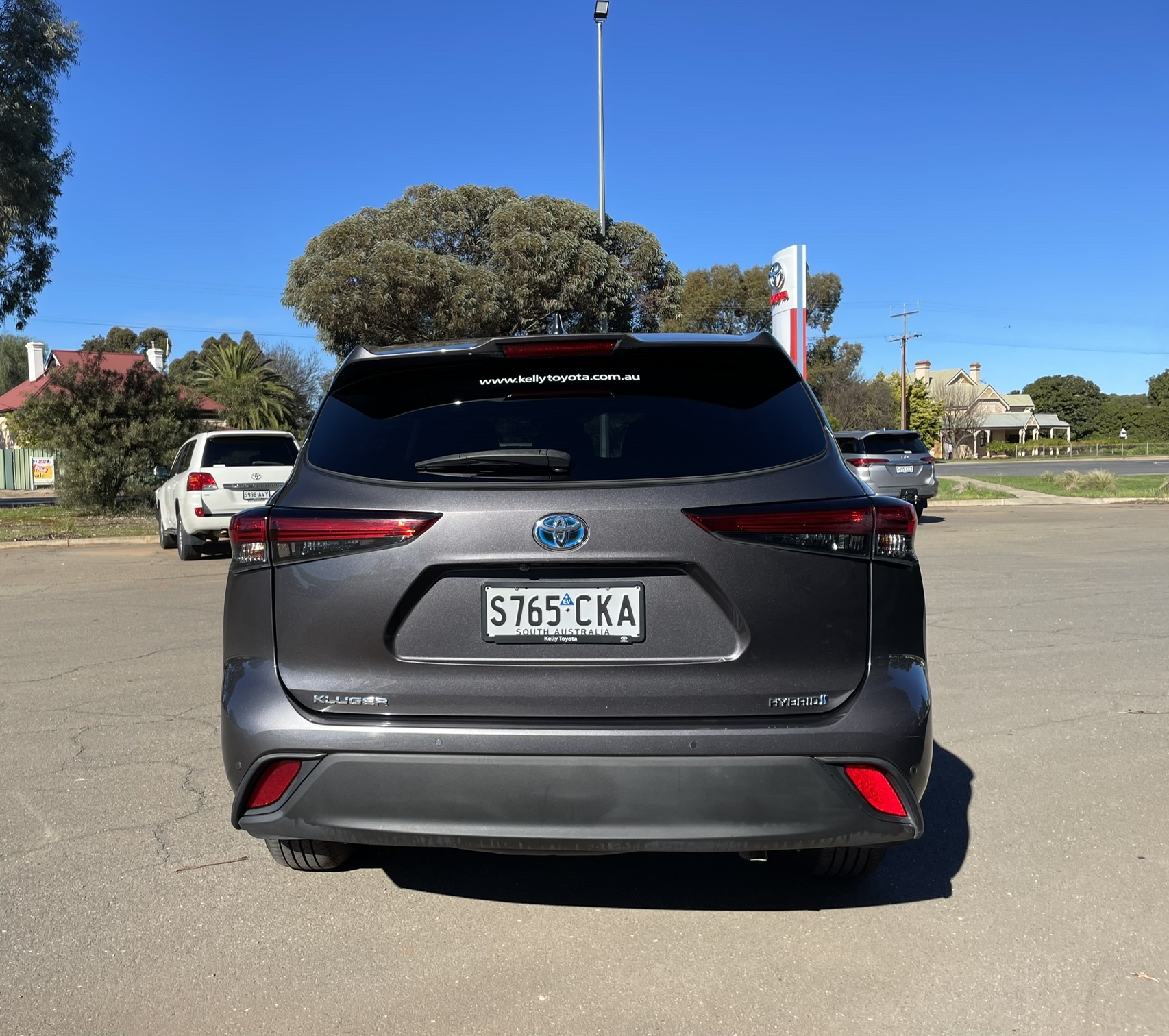 2021 Toyota Kluger GX AWD Hybrid - Image 5