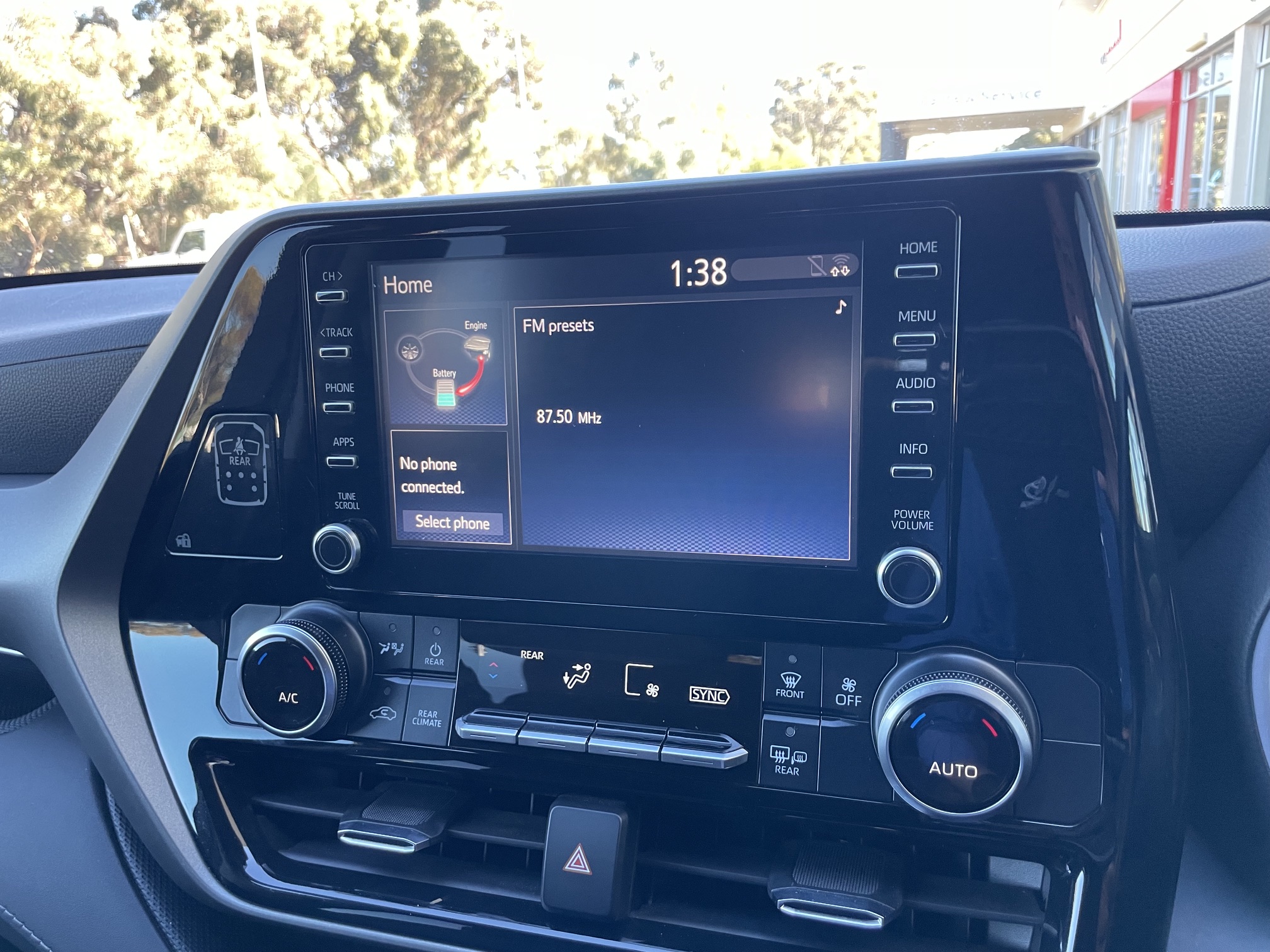 2021 Toyota Kluger GX AWD Hybrid - Image 10