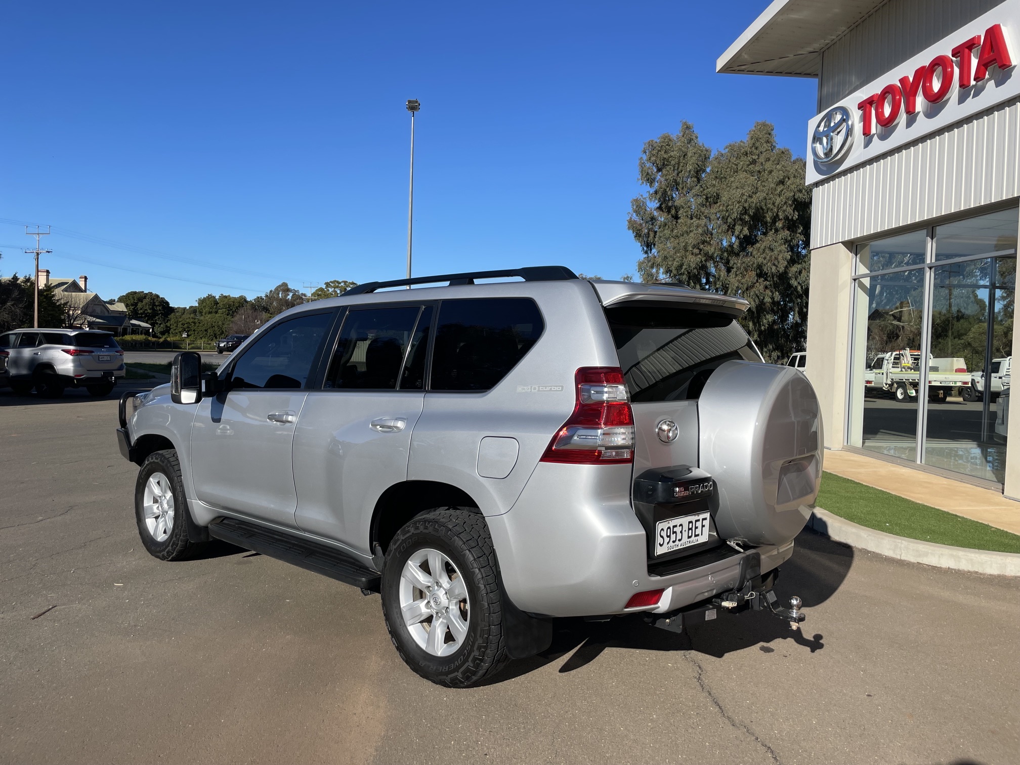 2014 Toyota Prado GXL Turbo Diesel - Image 4
