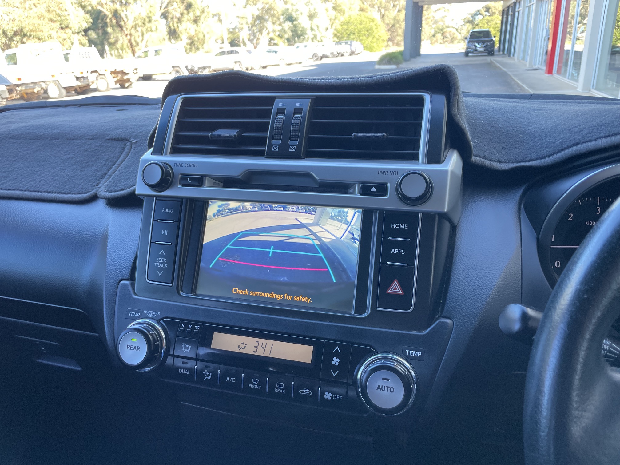 2014 Toyota Prado GXL Turbo Diesel - Image 12