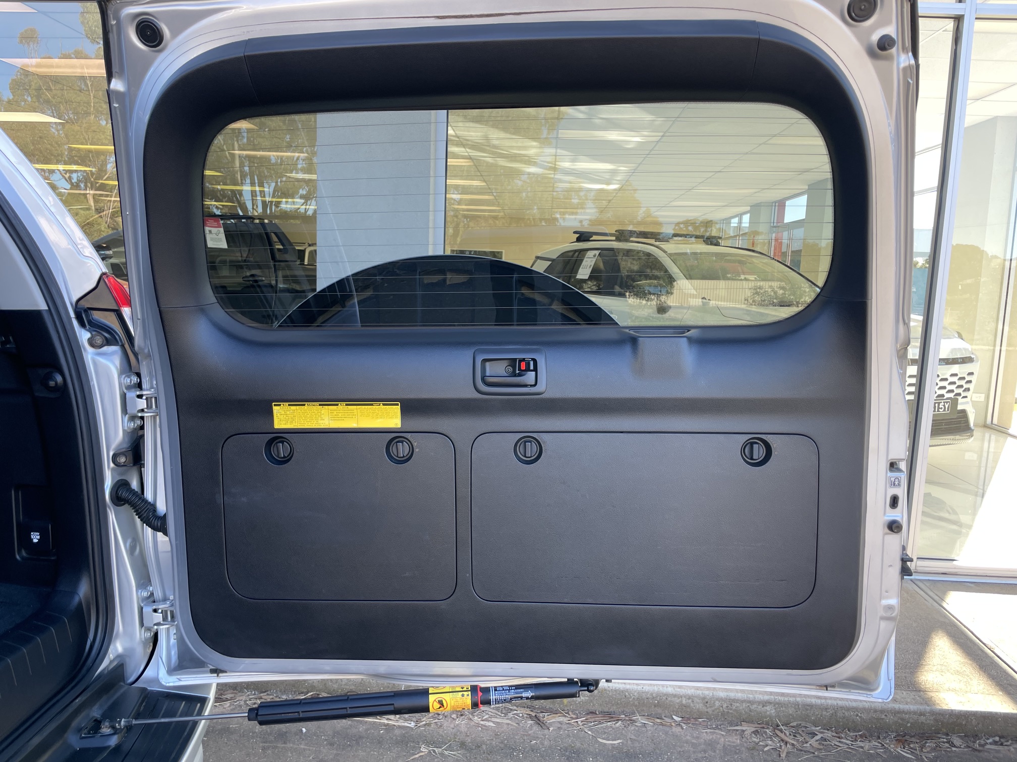 2014 Toyota Prado GXL Turbo Diesel - Image 18