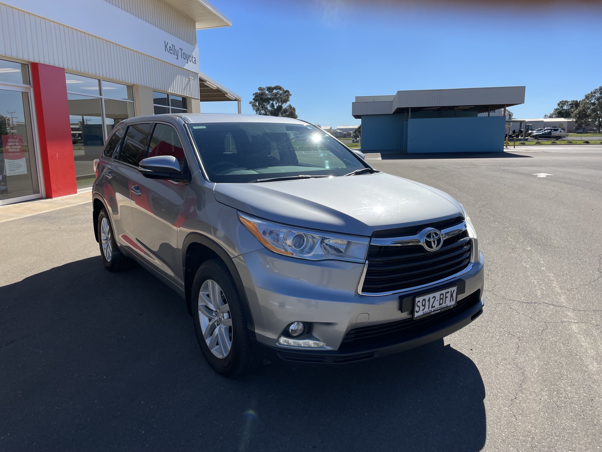 2015 Toyota Kluger GX 7 Seater - Image 7