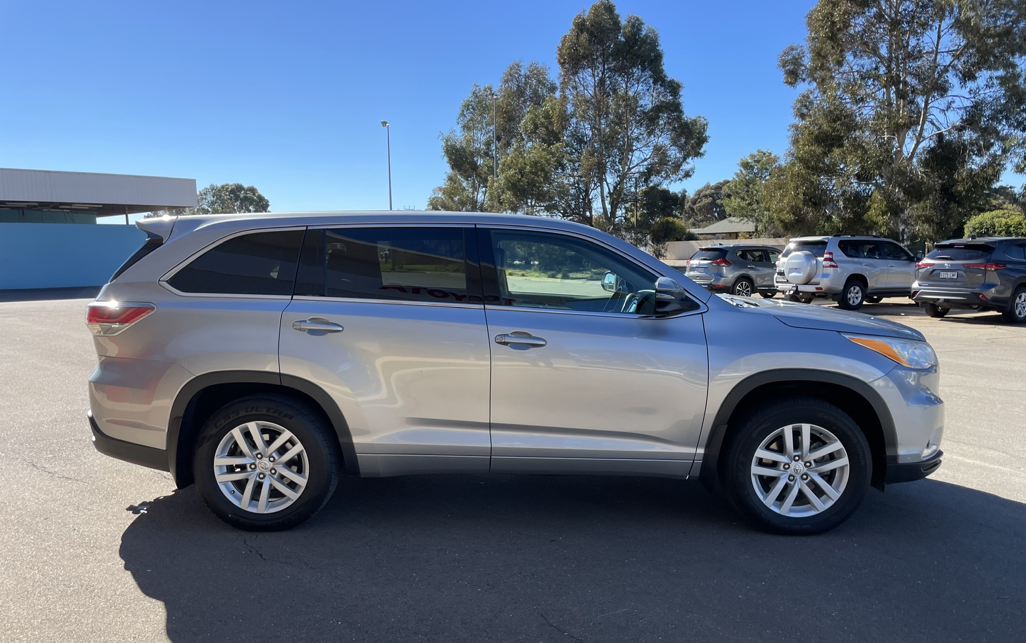 2015 Toyota Kluger GX 7 Seater - Image 8