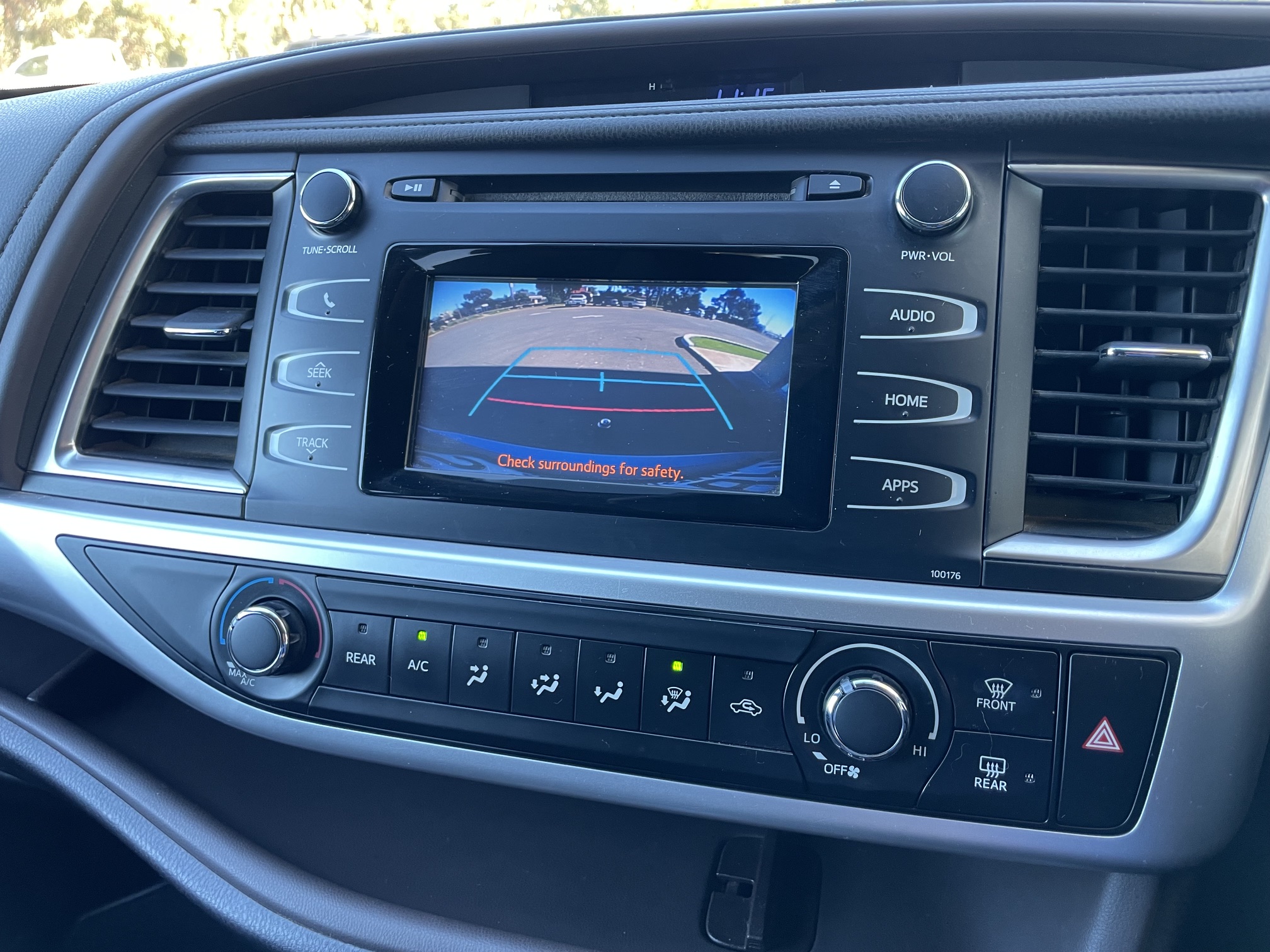 2015 Toyota Kluger GX 7 Seater - Image 11